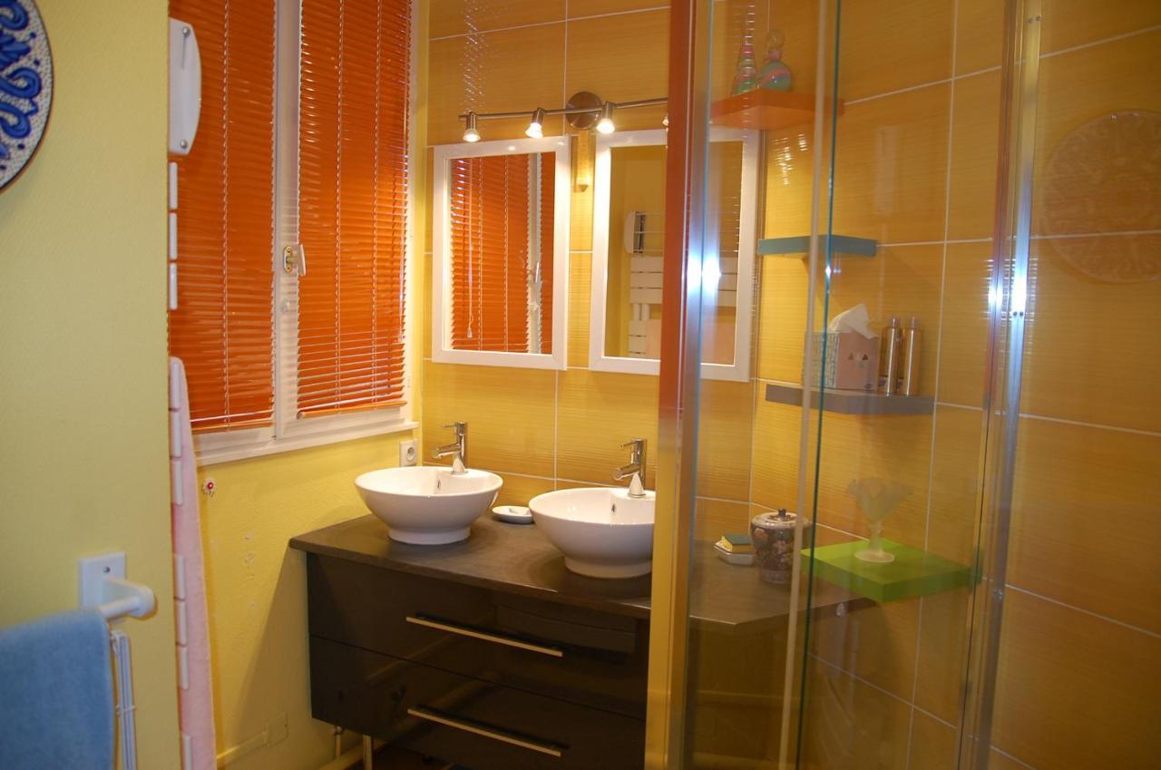 Appartement LA VIE EN ROSE Périgueux Extérieur photo